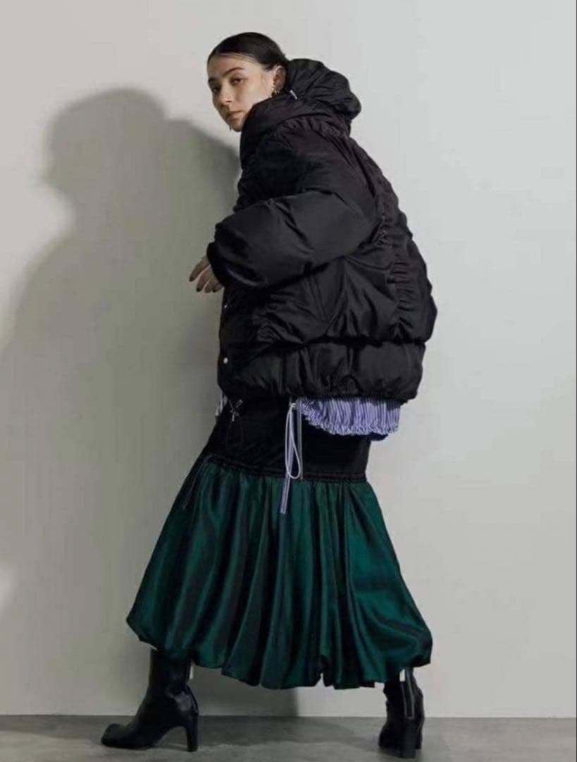 un3d ギャザー入りダウンジャケット 38 ブラック