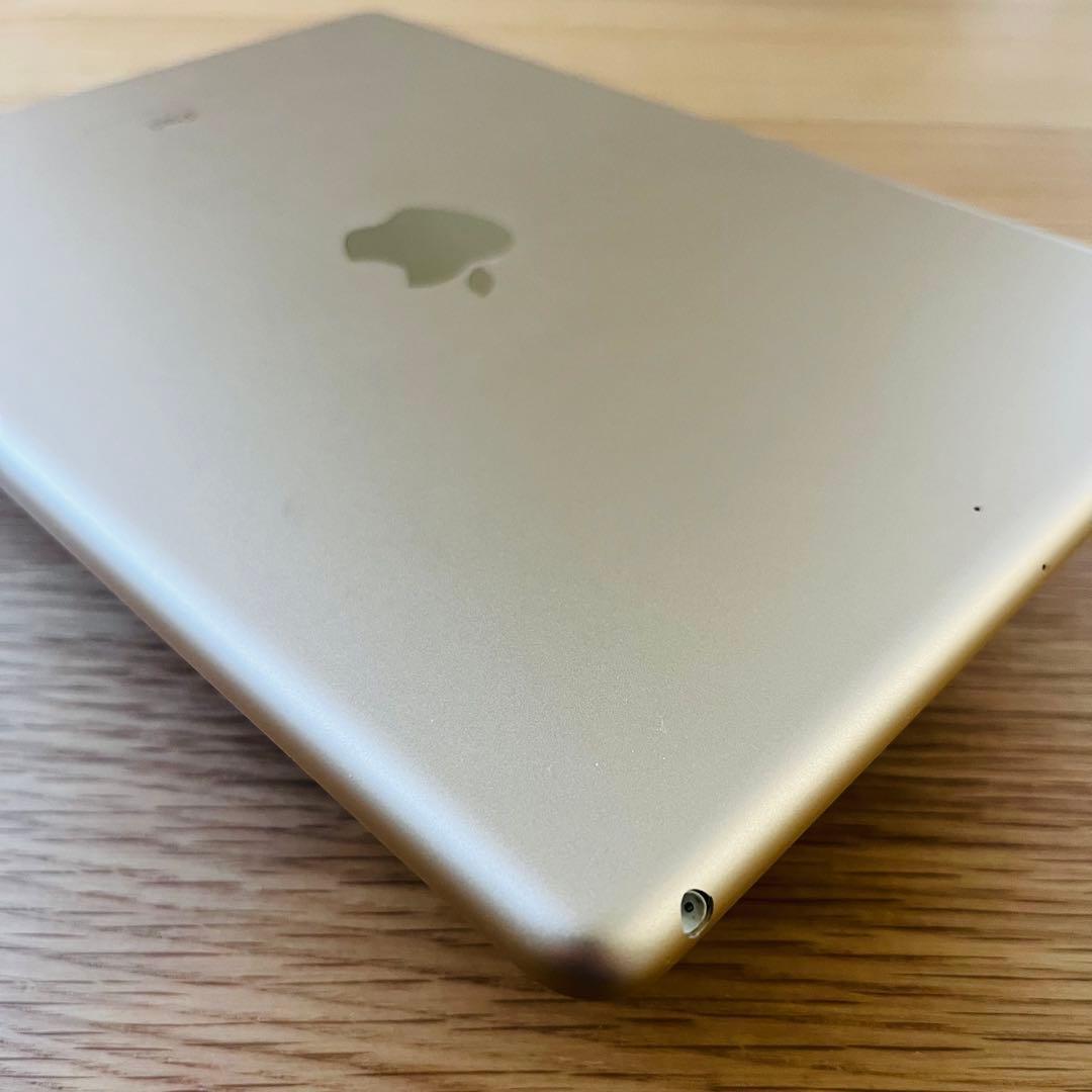 iPad（第5世代）Wi-Fiモデル 32GB ゴールド