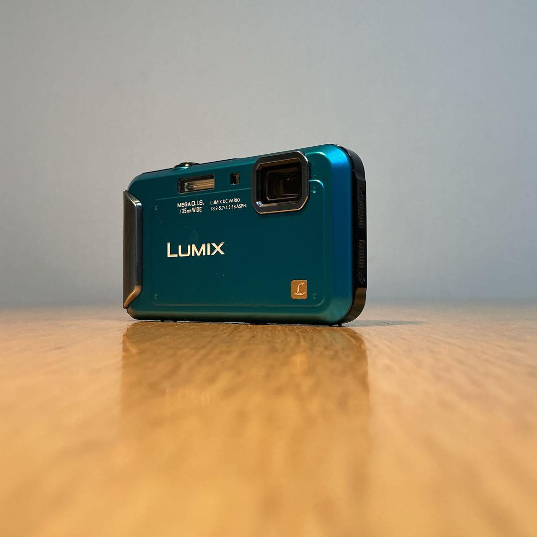 ⭐︎なべパナソニックLUMIX DMC-TS20防水タフカメラ　送料無料