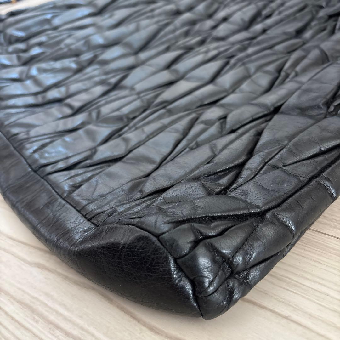 【2万値下げ！】MIU MIU プリーツ加工 ブラックトートバッグ