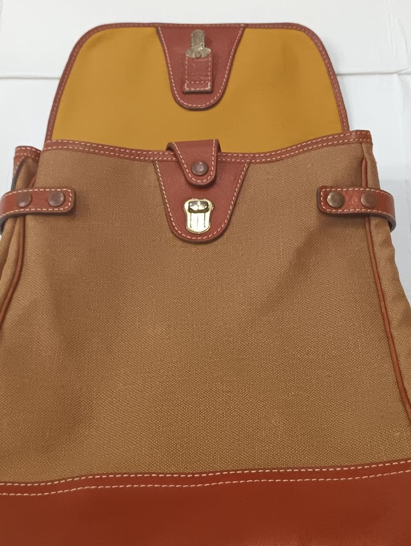 土屋鞄 タウンコンビリュック