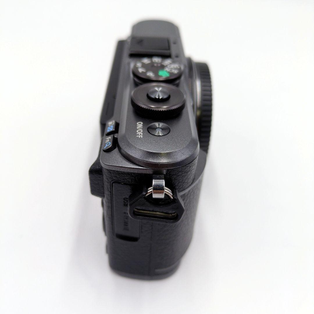 【極美品】OLYMPUS PEN E-PL10 ダブルズーム ショット数390