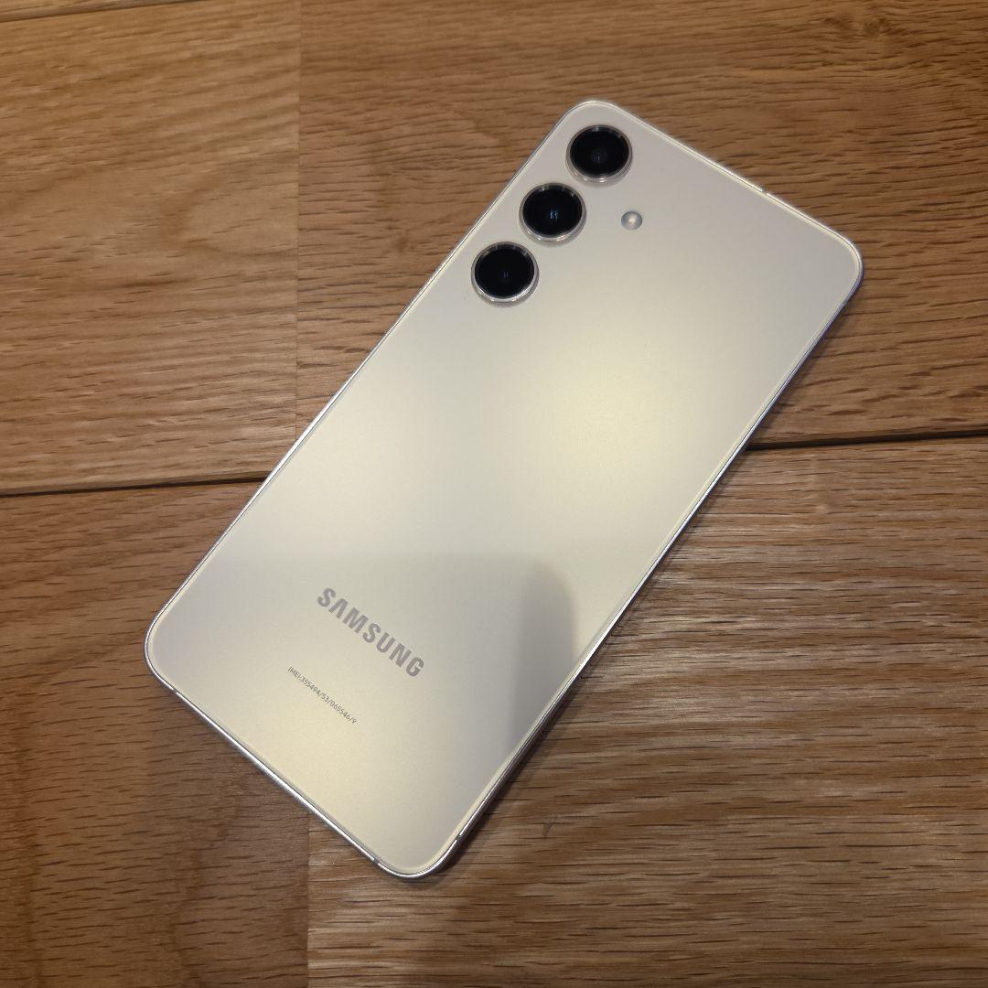 Samsung Galaxy S24 本体