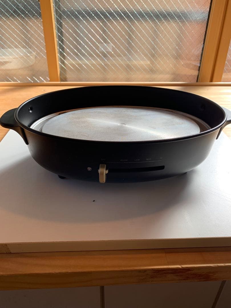 BRUNO　オーバルホットプレートBOE053　４種類のプレート、鍋