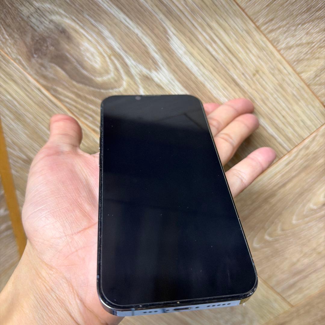 Apple iPhone 13 Pro 256GBシルバー 本体