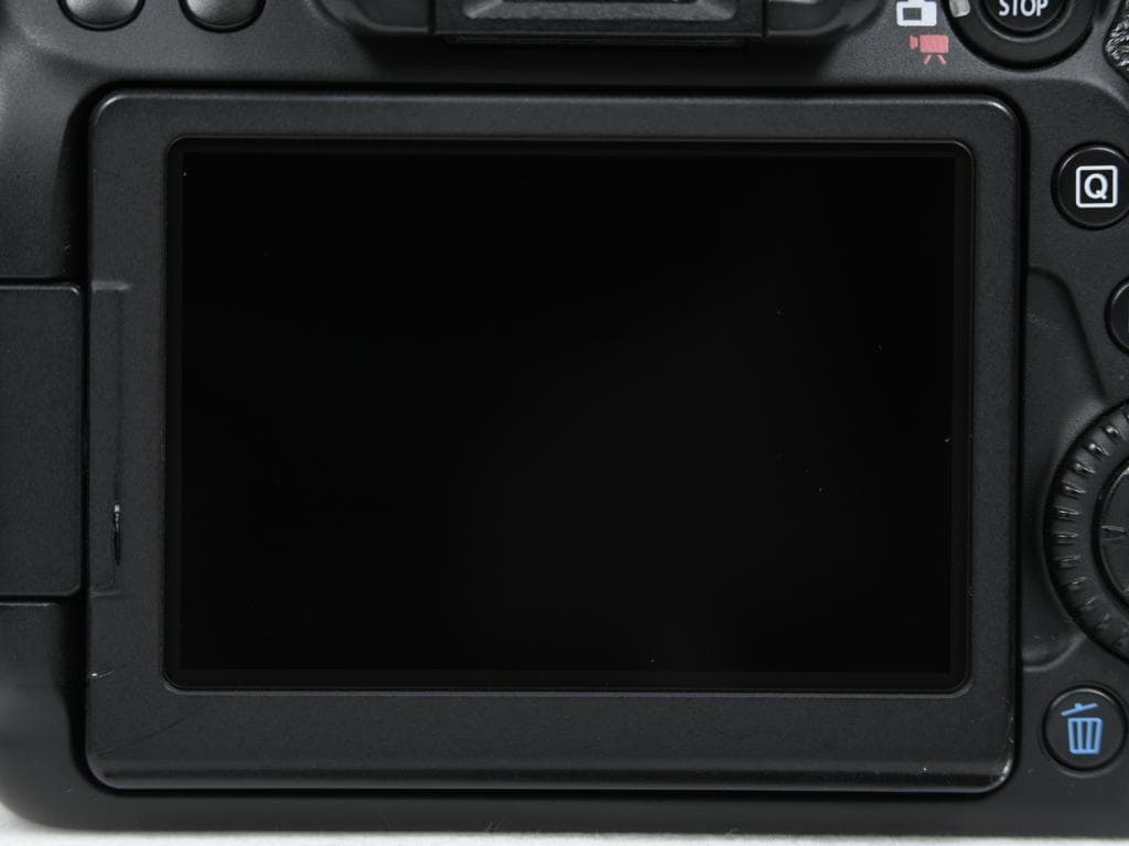 【美品】 キヤノン　Canon EOS 80D ボディ