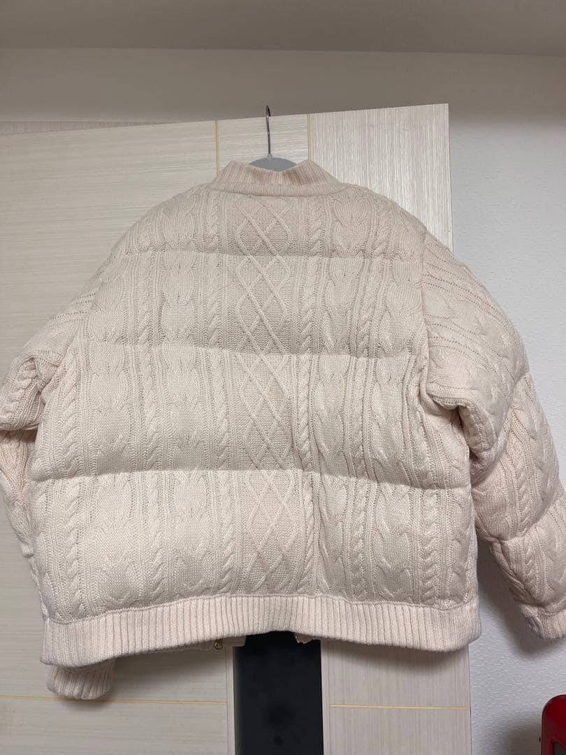 ボリュームニットナカワタジャケット ホワイト / ダウンジャケット アイボリー