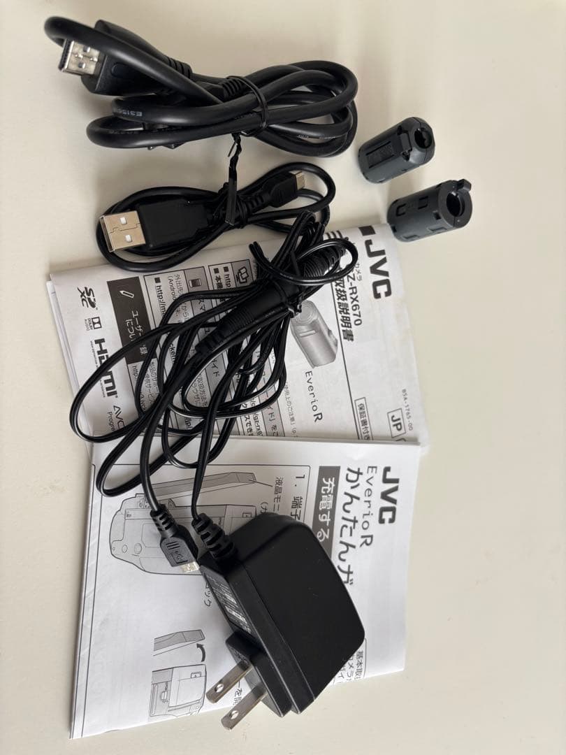 美品！ JVCケンウッド Everio R GZ-RX670-C 使用頻度少