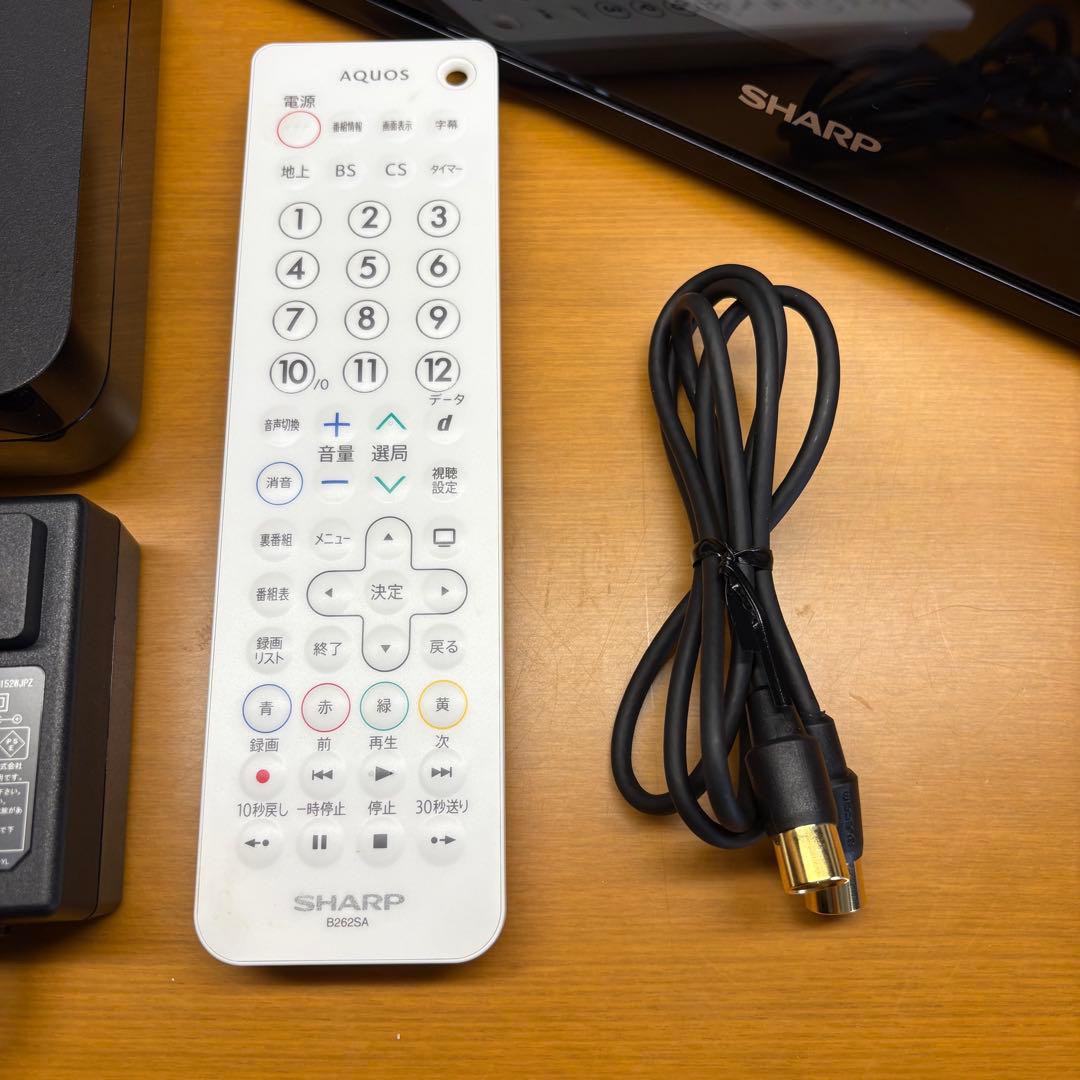 【中古品】シャープ ポータブル液晶テレビ AQUOS ブラック 2T-C12AF