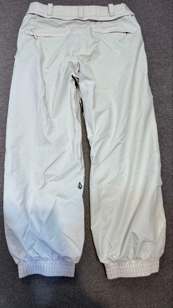 VOLCOM スノーボードウェア パンツ　白