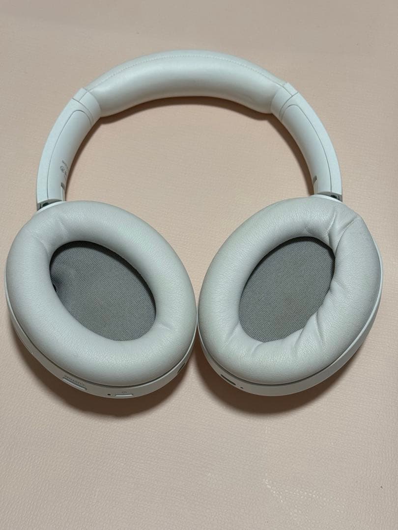 SONY WH-1000XM4 ワイヤレスヘッドホン ホワイト ケース付き