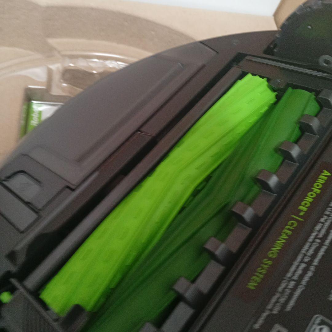 未使用　iRobot Roomba e5 ロボット掃除機 本体