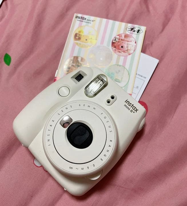 フィルムカメラ FUJI FILM INSTAX MINI 8+ WHITE