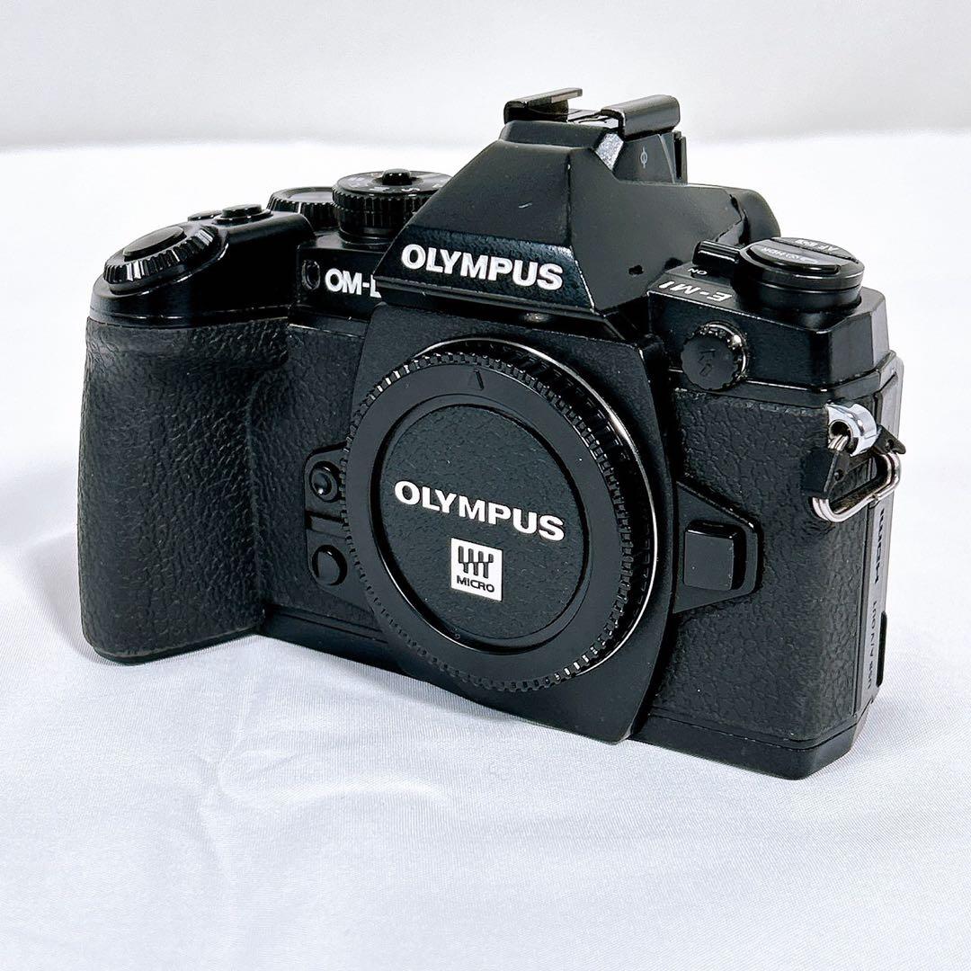 【良品】 OLYMPUS OM-D ミラーレス一眼 E-M1 ボディ