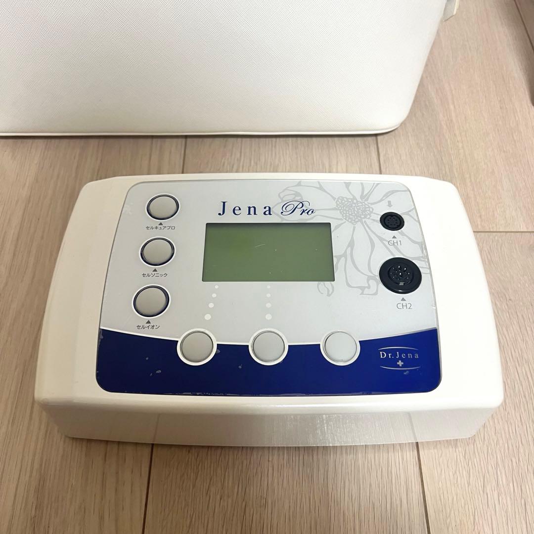 美顔器　Dr.Jena pro
