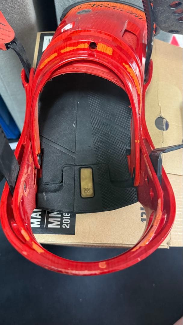 Burton Malavita Mサイズ レッド ビンディング