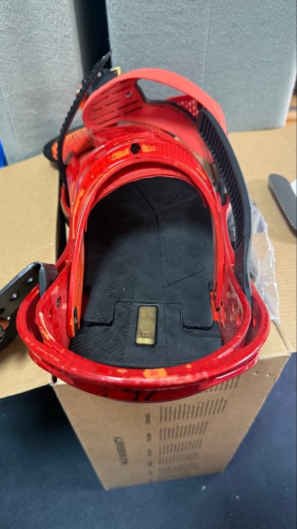 Burton Malavita Mサイズ レッド ビンディング