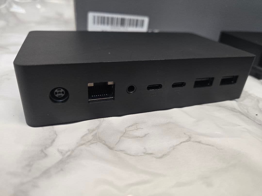 Windowsアクセサリー Microsoft Surface Dock 2 SVS-00013