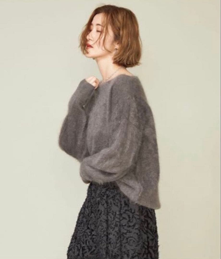 【まもなく終了】　conte 24AW カシミヤ ファー ボートネックニット