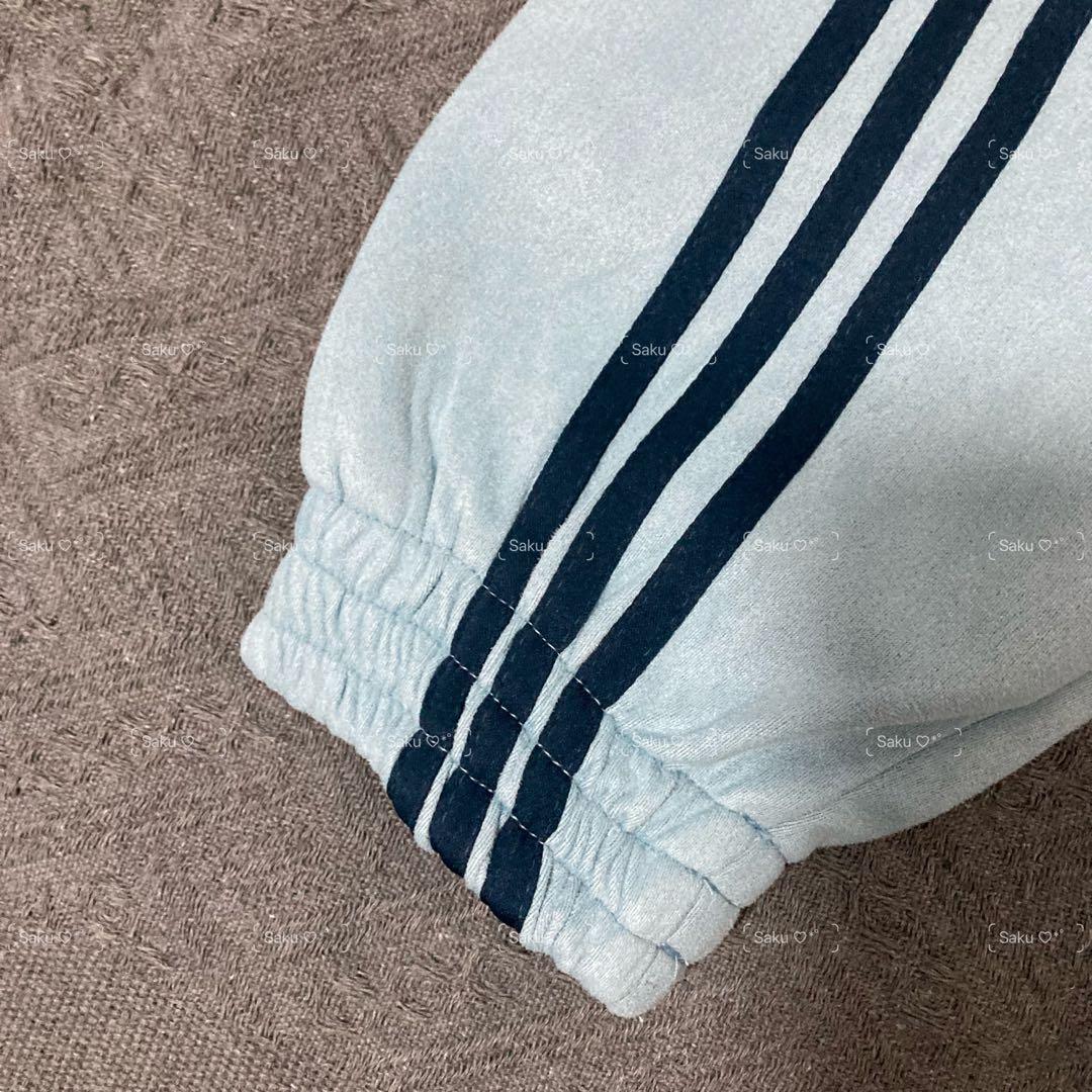 新品 アディダス 蛇年トラックジャケットライトブルー Mサイズ