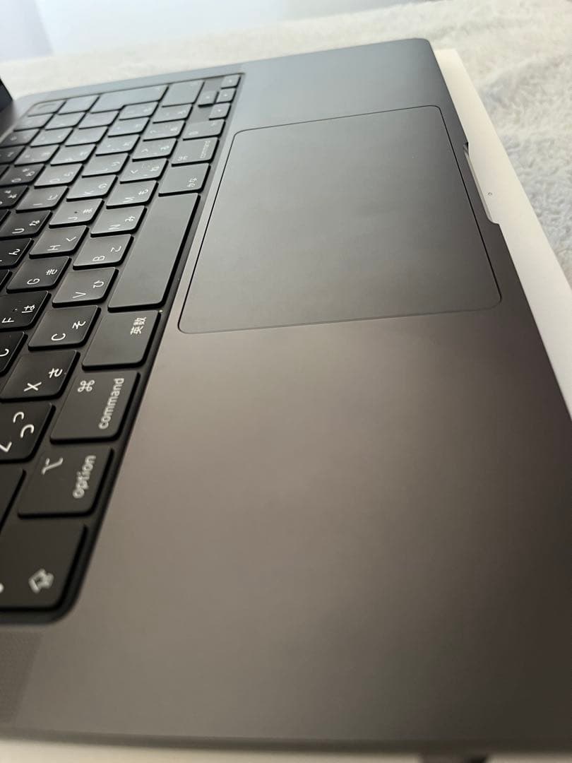 MacBookPro 14インチ M3Pro メモリ18GB/1TB【超美品】