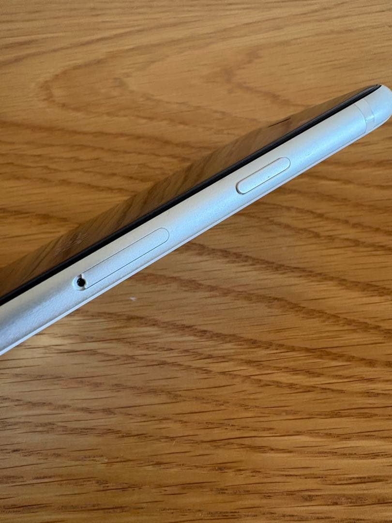 iPhone SE第2世代 SIMフリー