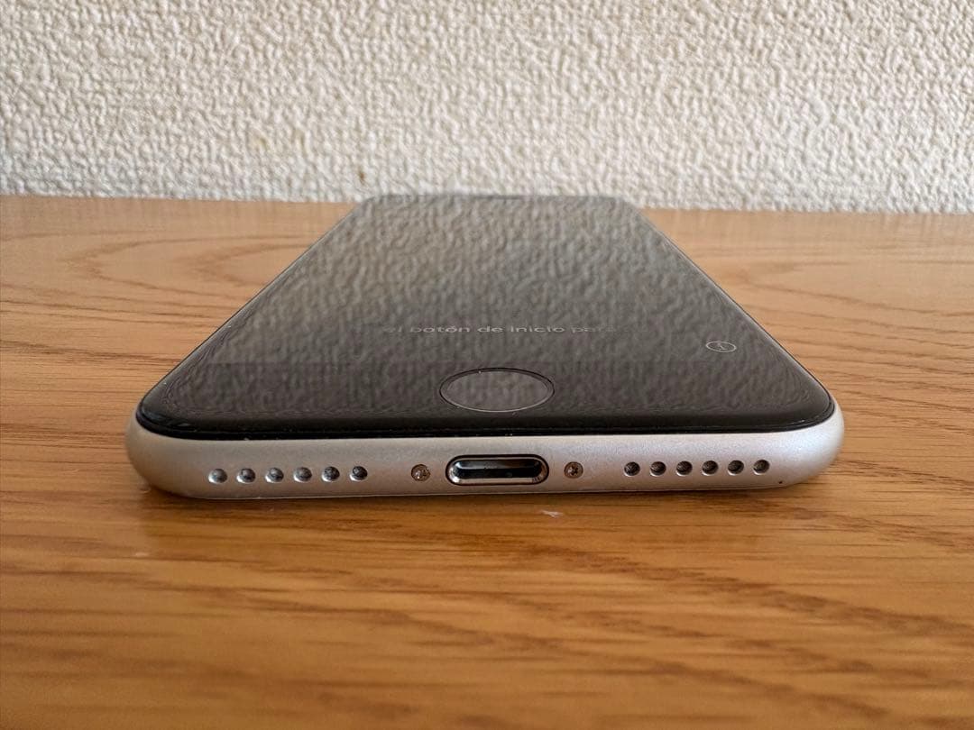 iPhone SE第2世代 SIMフリー