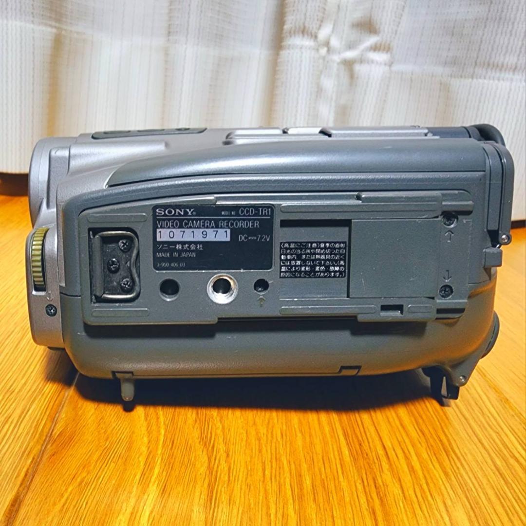 【動作確認済】 SONY Hi8 高画質 ビデオカメラ CCD-TR1 セット