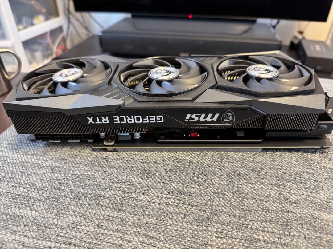 グラフィックボード・グラボ・ビデオカード MSI RTX 3080 GAMING Z TRIO LHR