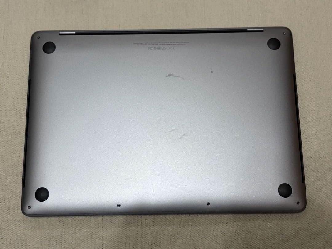 MacBook Pro 2017 本体 13インチ 充電コード付き