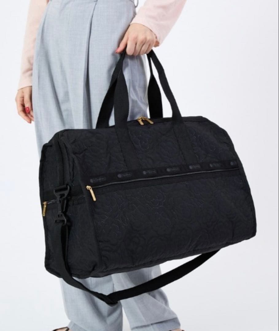 LeSportsac ボストンバッグ ブラック　パフィーブロッサムズ　黒　花柄