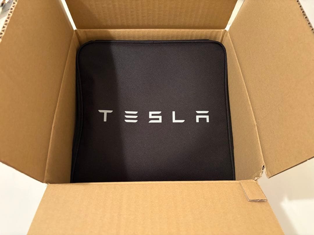 テスラモバイルコネクター、GEN IIモバイルコネクター