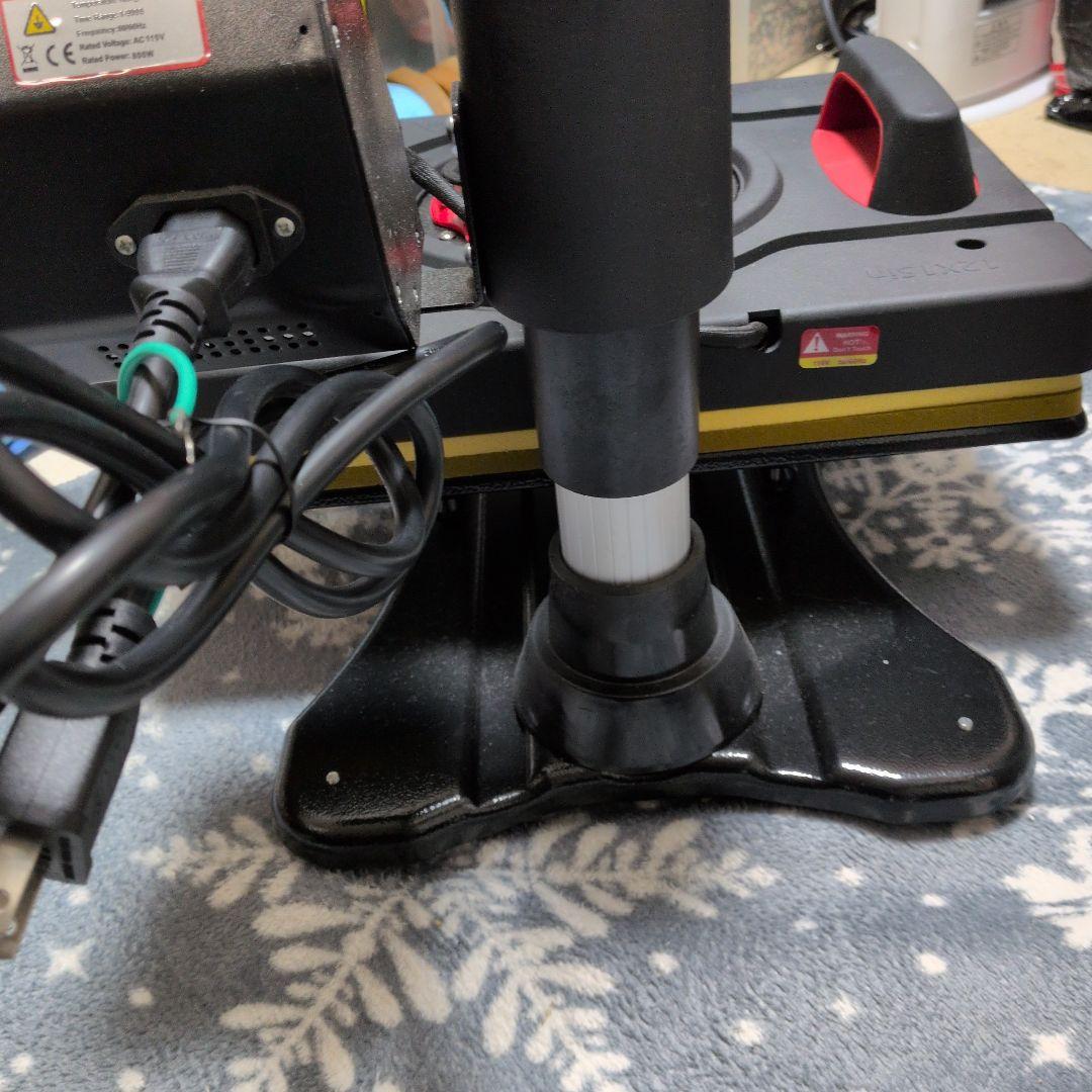 熱転写プレス機本体