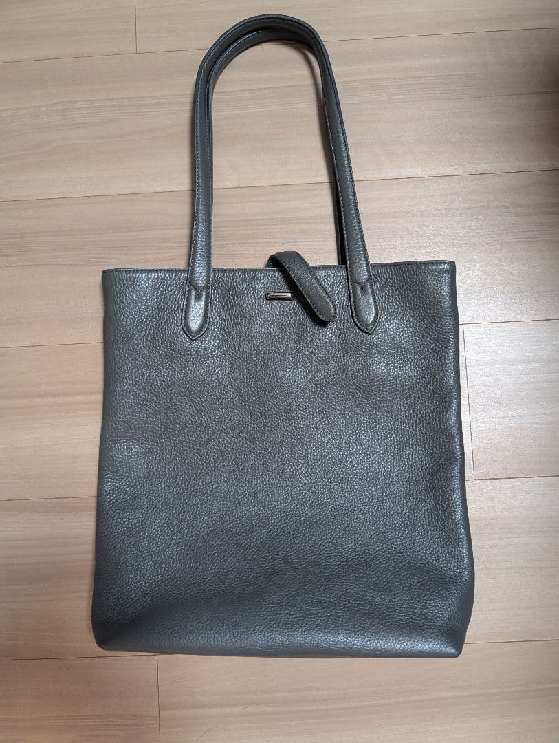 美品　ペッレモルビダ　グレー レザー トートバッグ　PELLE MORBIDA