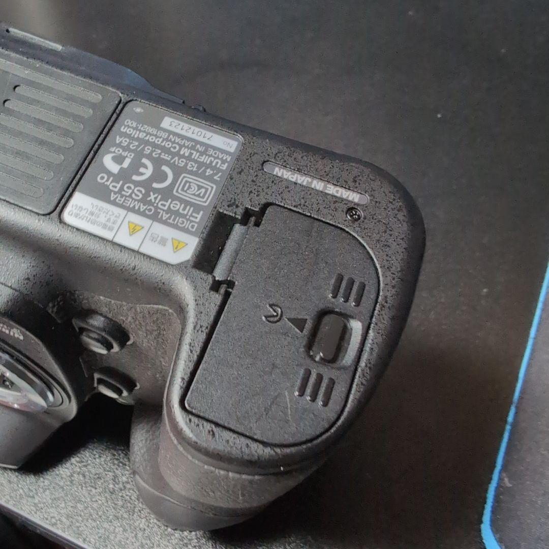 FUJIFILM finepix S5 Pro デジタル一眼レフカメラ