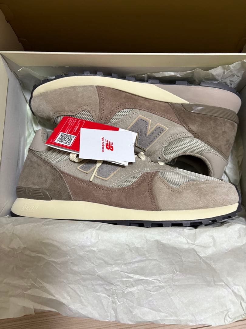 AURALEE × New Balance 475 VINTAGE GREY