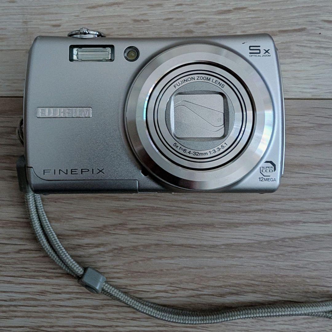 Fujifilm FinePix F100fd シルバー ファインピックス