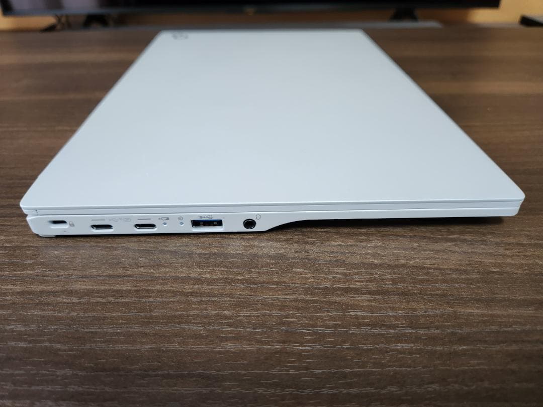 美品 LIFEBOOK UH WU2/H1 i5-1335U 8G Office