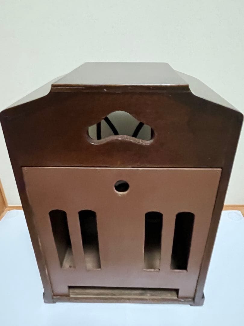 ナショナル受信機R-48号用キャビネット（シャーシは入っていません）