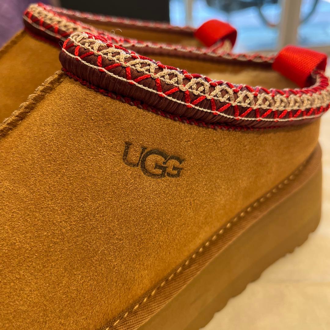 UGG Tazz チェストナット