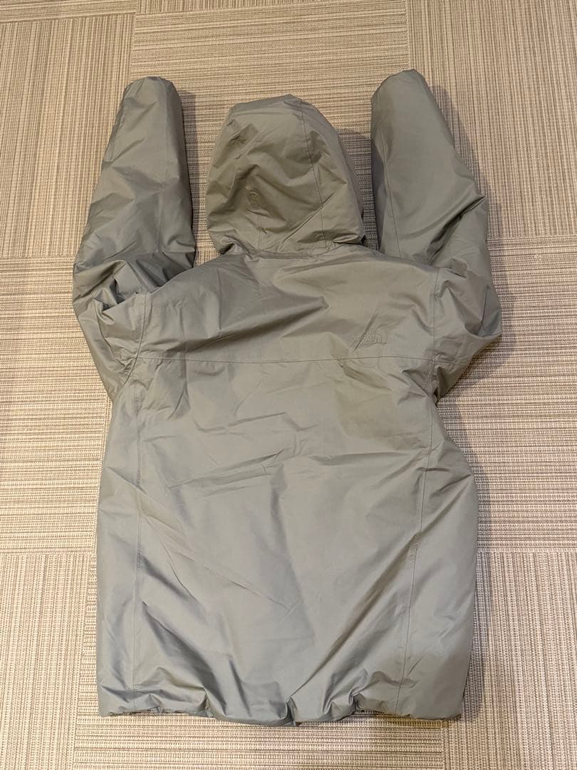 新品The North Face GTX アクションインサレーテッドジャケット