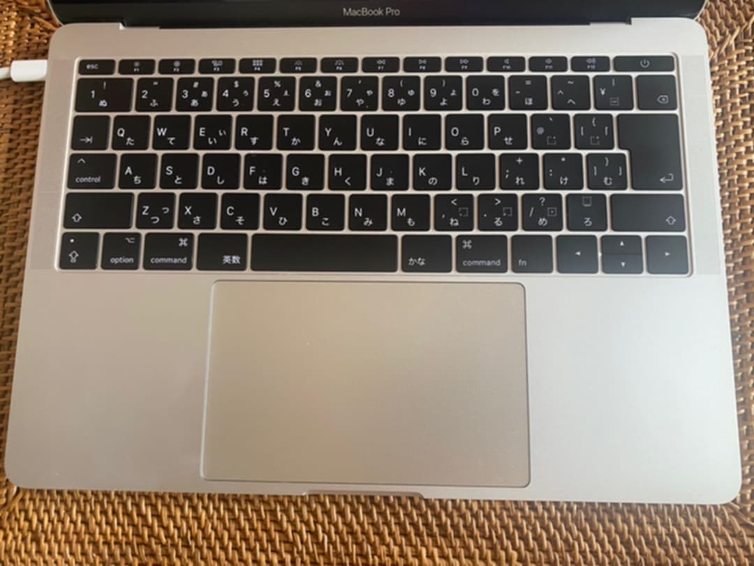 【美品】MacBook Pro 13in 2017