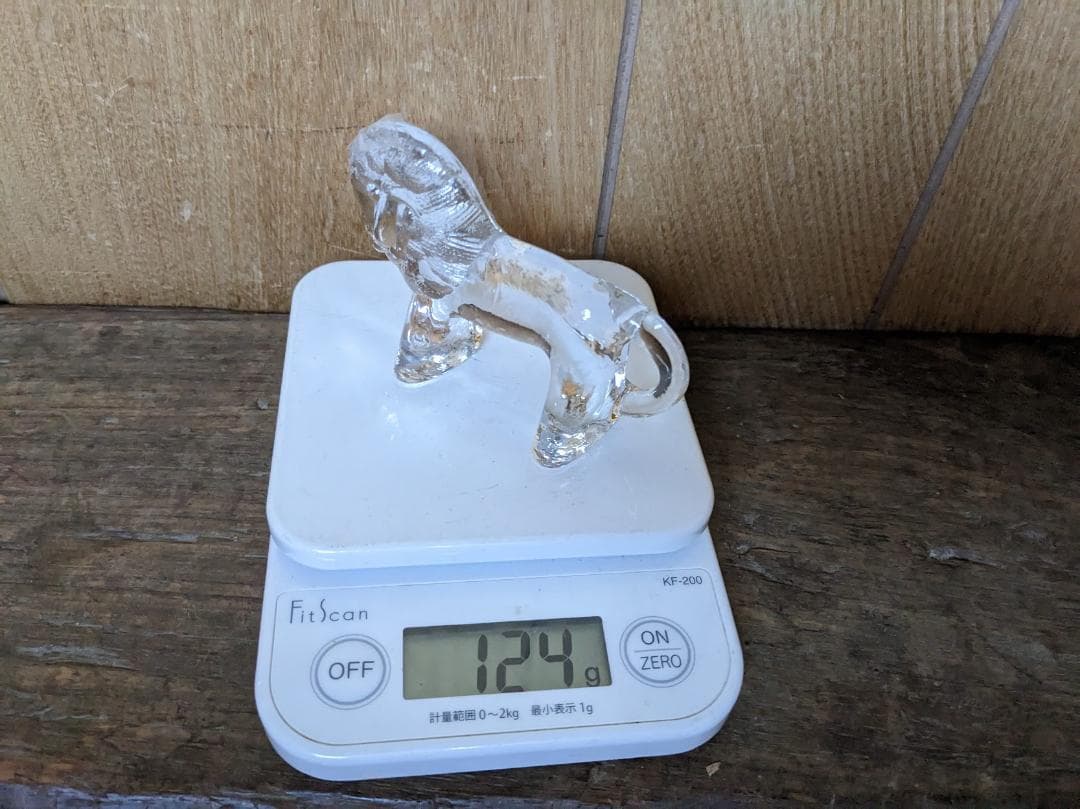 an09　KOSTA BODA ライオン　ZOOシリーズ クリスタルガラス 凹み