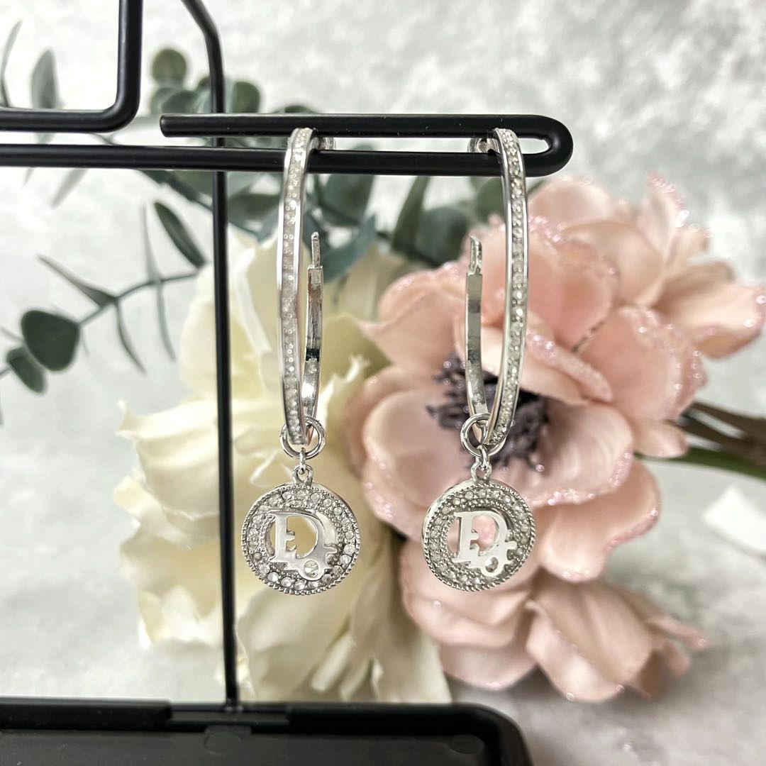 クリスチャンディオール トロッターロゴ ラインストーン フープ ピアス