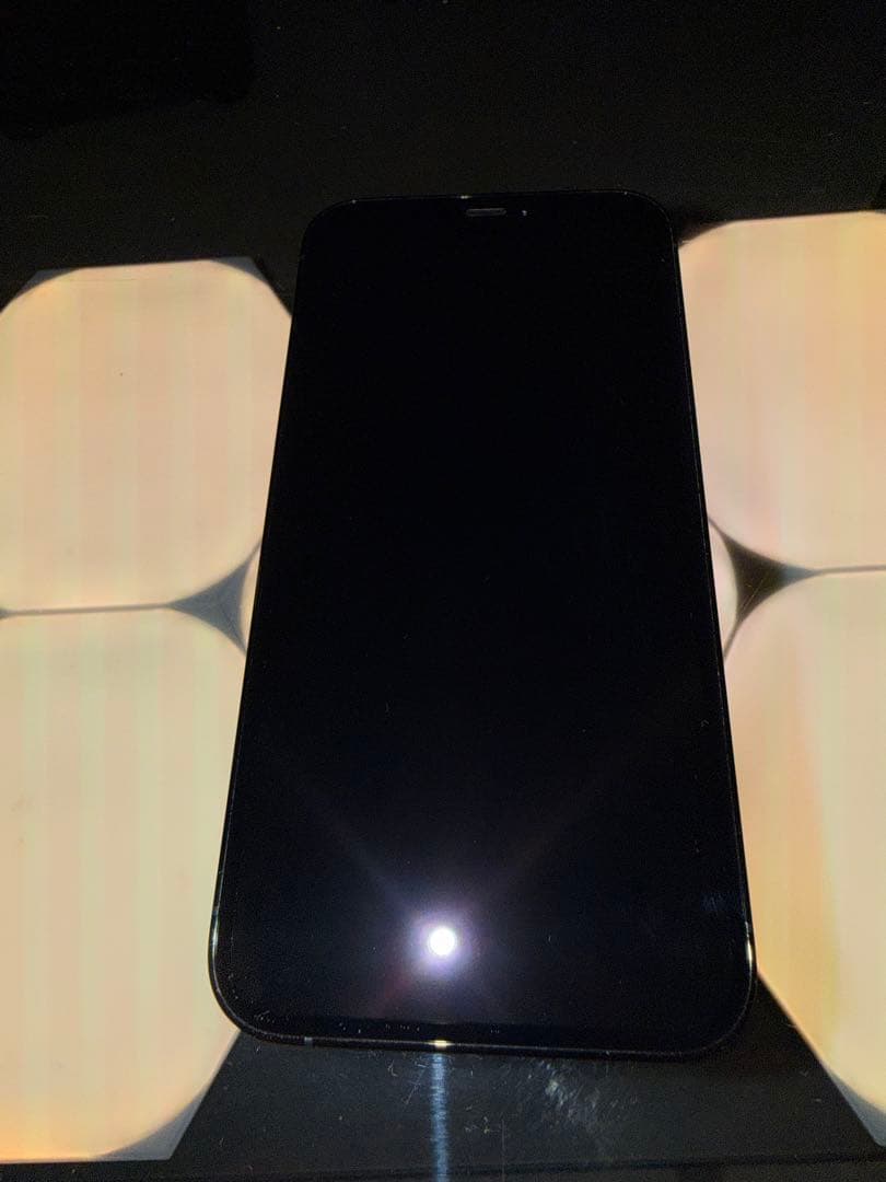 美品 iPhone 12 Pro グラファイト 本体256GB