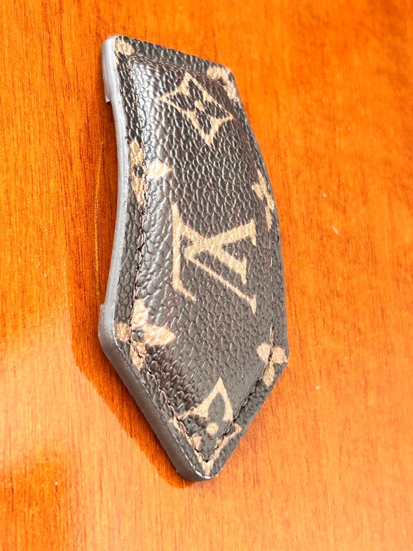 ルイ・ヴィトン M01443モノグラム柄 ヘアクリップ バレッタ