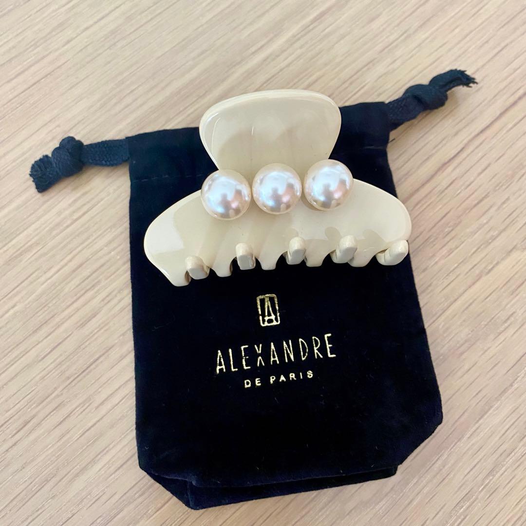 【sk】ALEXANDRE DE PARIS パール付きヘアクリップ