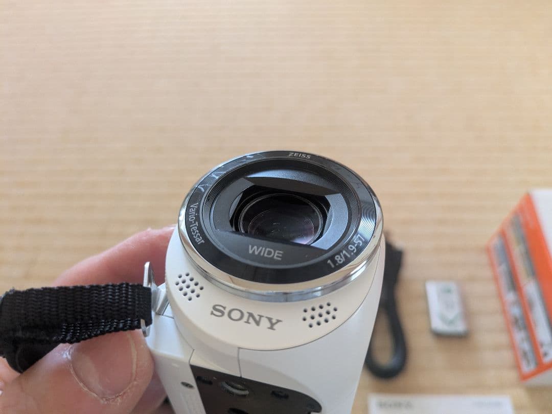SONYビデオカメラHandycam HDR-CX470白＋SDカード128GB