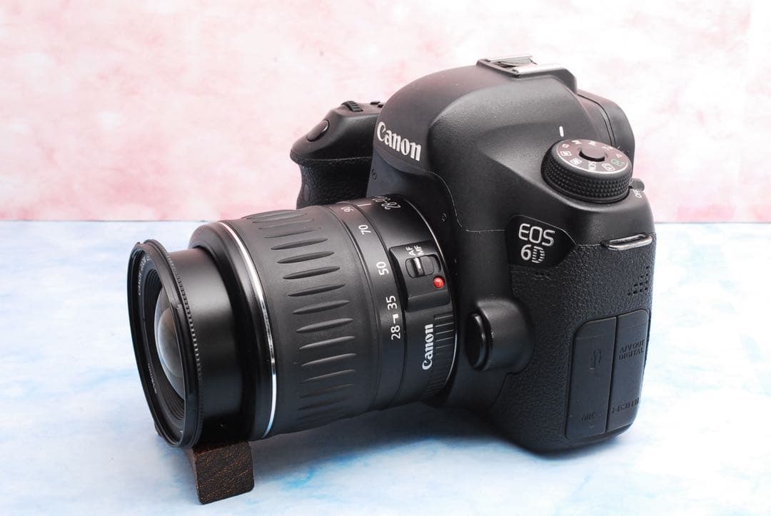 キャノン EOS 6D★フルサイズ★入門機★一眼レフカメラ★Wi-Fi