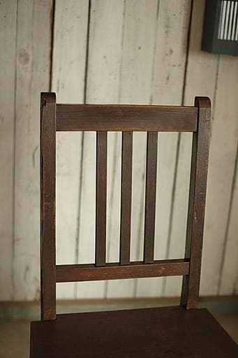 古く味のある木製の椅子　チェア　古道具　古家具